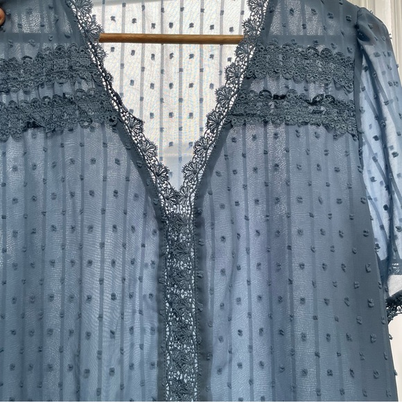 Crochet Lace & French Knots Short sleeve‎ blouse - Cottagecore - Picture 3 of 6